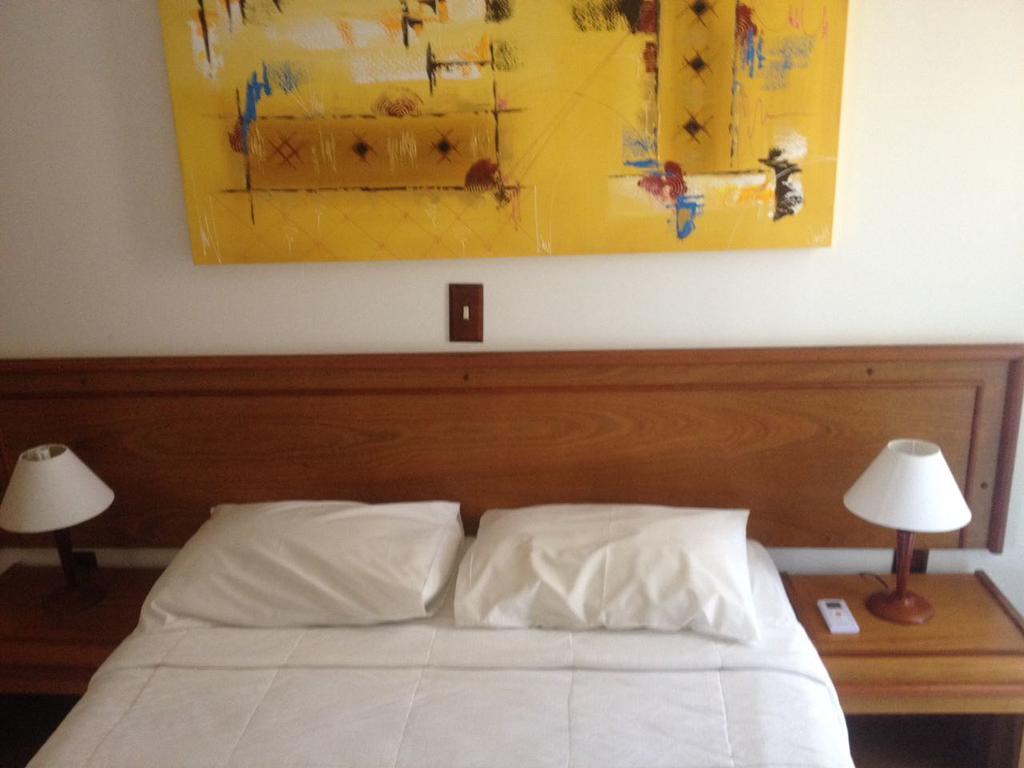 Raio Do Sol Residence Бомбиняс Екстериор снимка